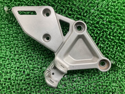 Cb650r main step holder - step,
